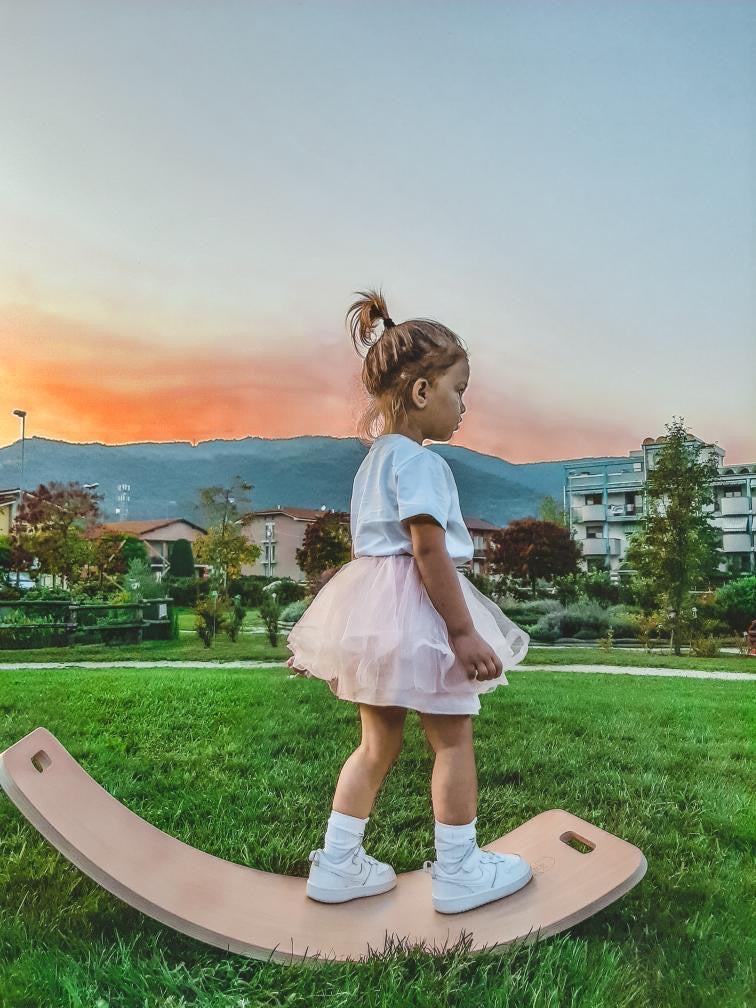 CURVE LAB wooden balance board