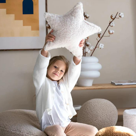 “Star” cushion in teddy WIGIWAMA