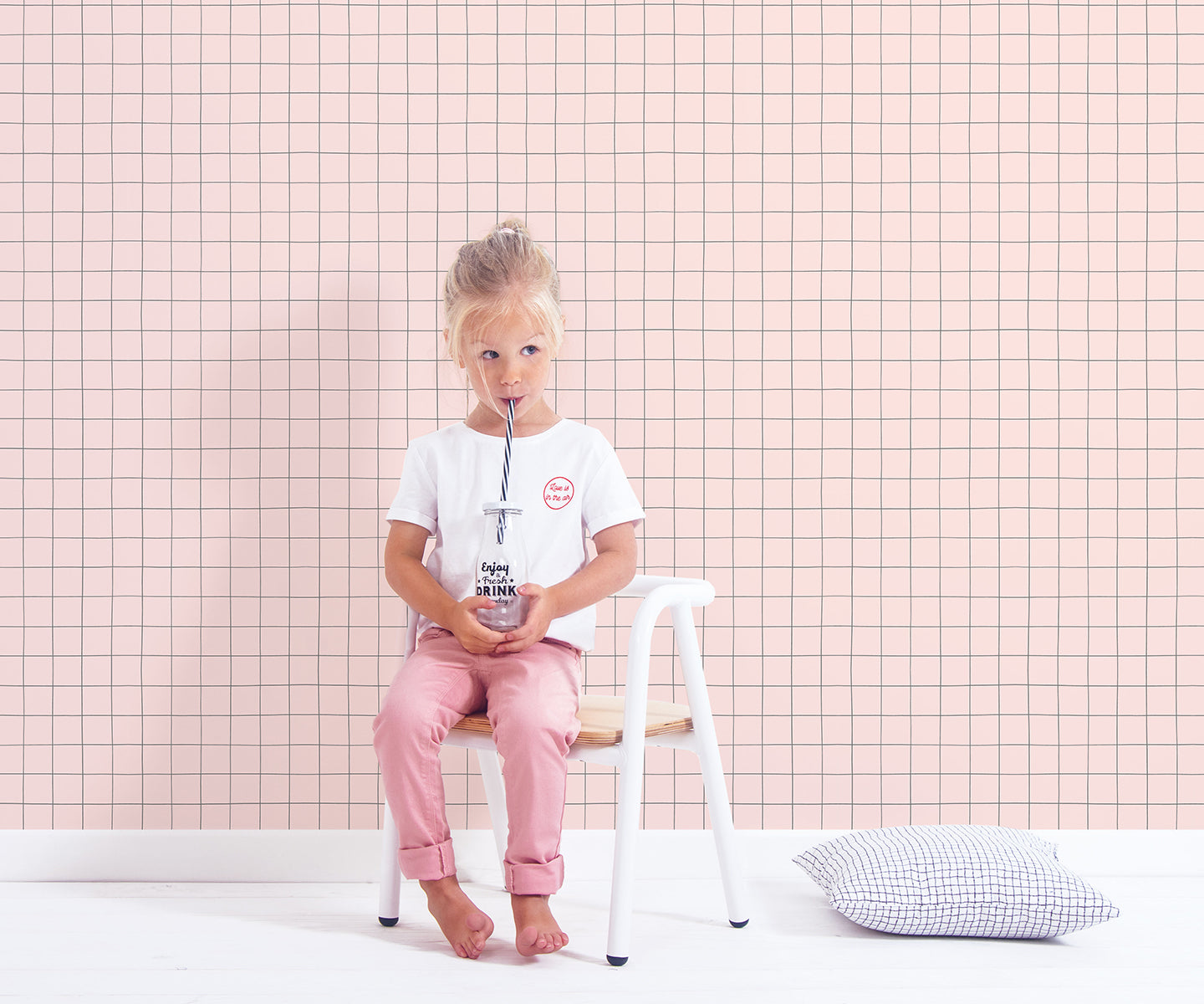 Children's wallpaper "Grid pattern" LILIPINSO