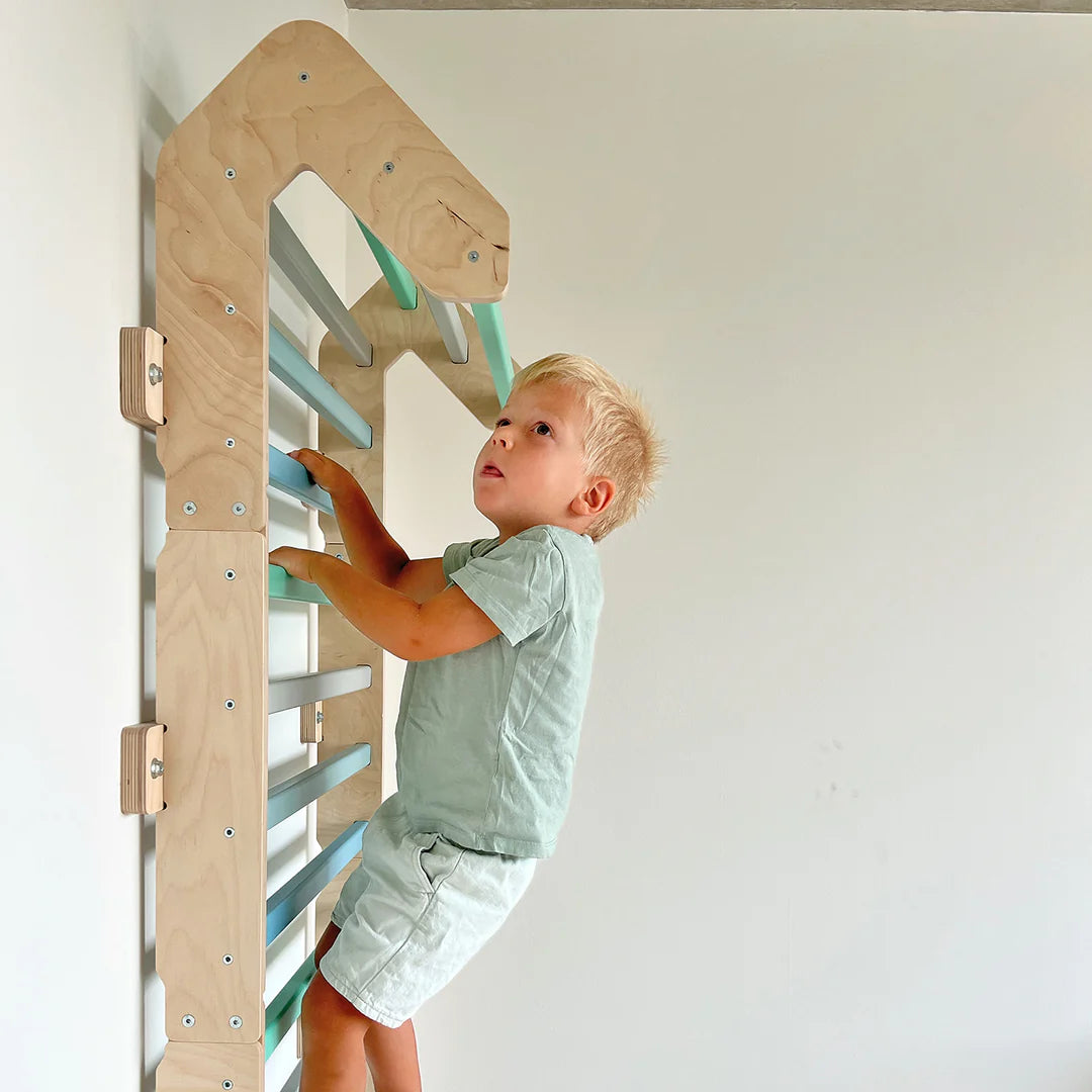 Mur d'escalade modulable BUSYKIDS