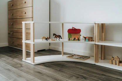 Montessori Lola shelf: Arc