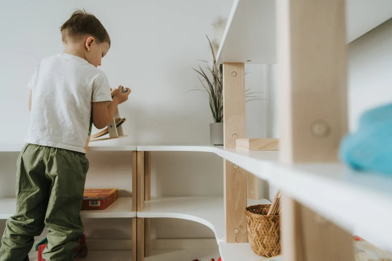 Montessori Lola shelf: Straight mini