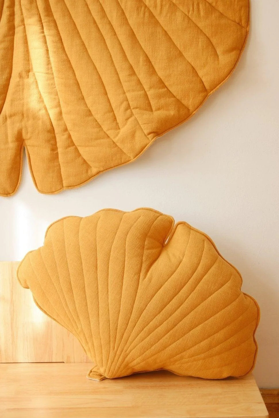 Coussin "Ginkgo" en lin MOI MILI