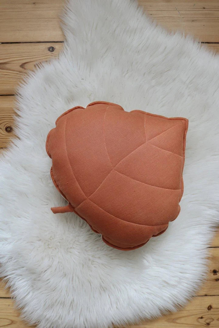 Coussin "Feuille" en lin MOI MILI