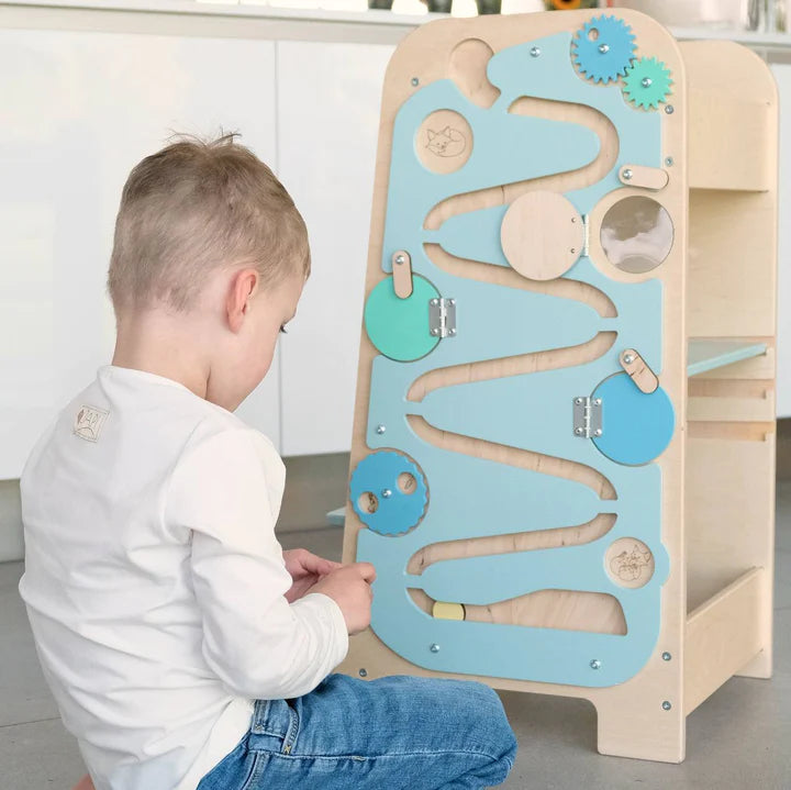 BUSYKIDS 5-in-1 observation tower