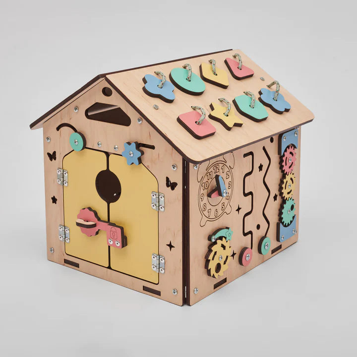 BUSYKIDS mini activity house