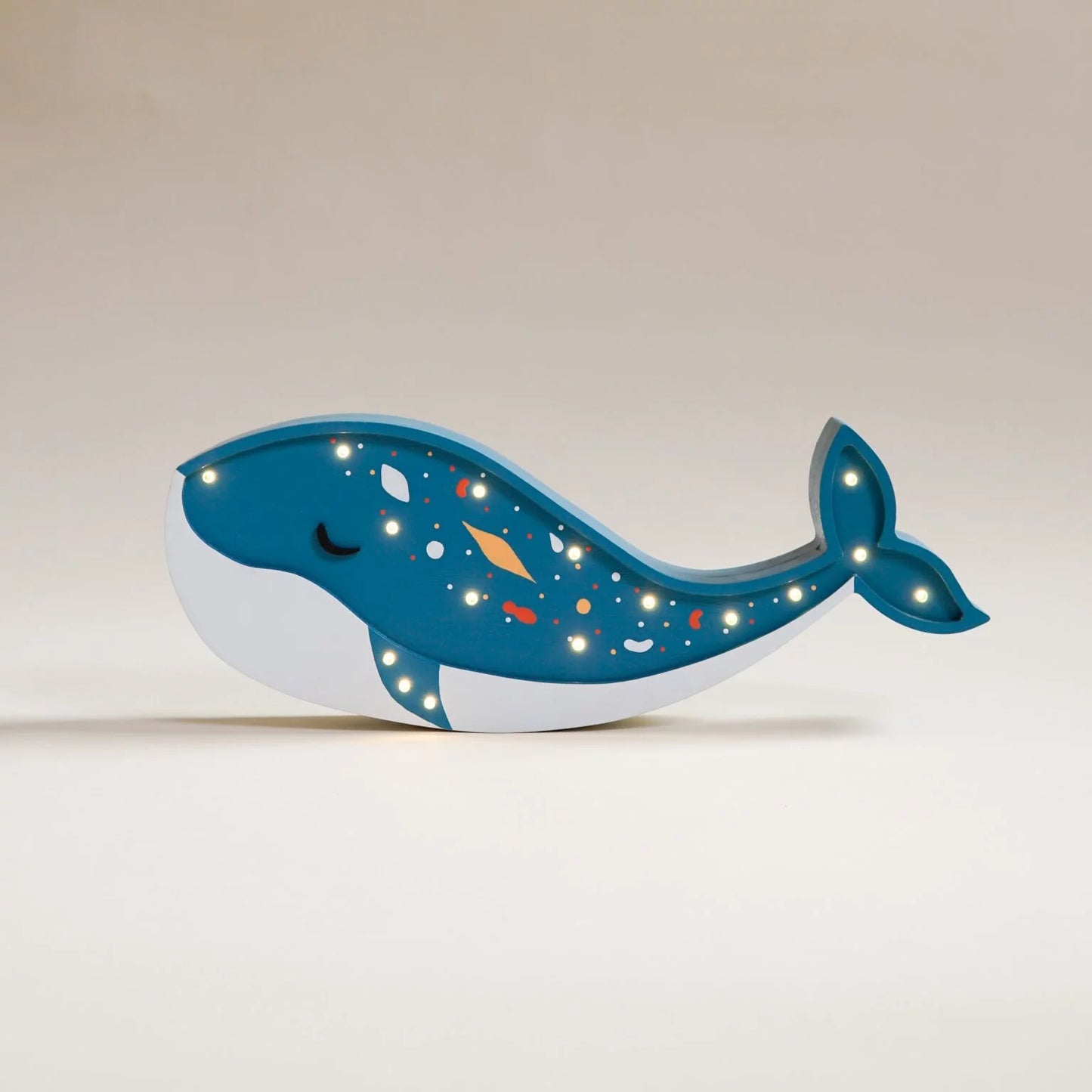 ROOMGAGA wooden whale lamp