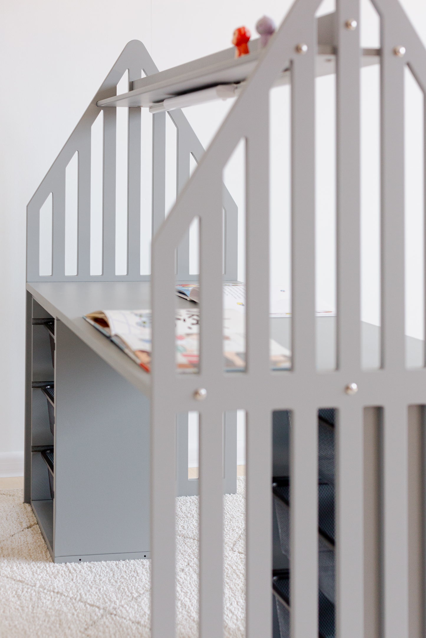 Bureau double en forme de maison "Stripes"